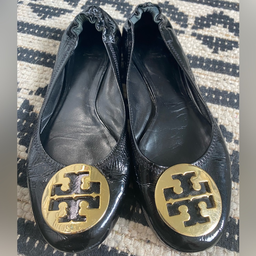 Tory Burch, black patent leather, flats - Picture 3 of 16